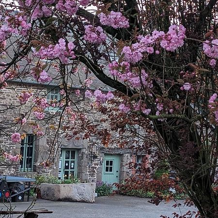 Bed and Breakfast Ferme De La Gortiere Le Teilleul Exterior foto