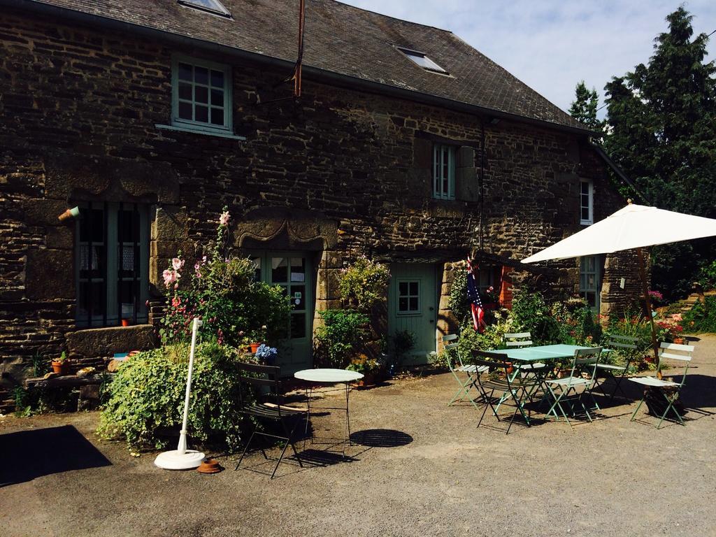 Bed and Breakfast Ferme De La Gortiere Le Teilleul Exterior foto
